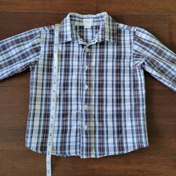 Tahari boy's soft thick knit long sleeve button up plaid shirt- size 5 - Picture 7 of 9